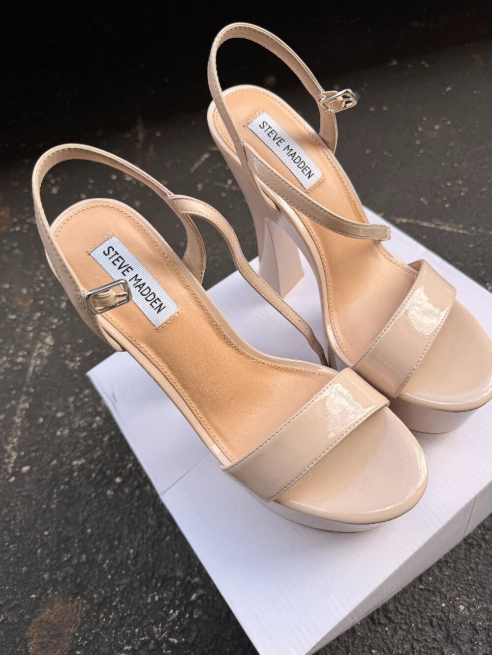 New Steve Madden Nude Chunky High Heel Women's Size 8.5